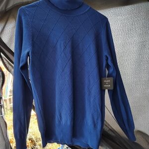 Men's Navy Turtleneck Sweater